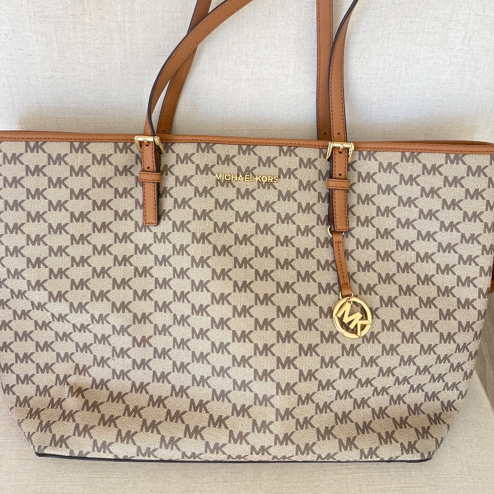 Michael Kors Laptop Bag - Picture 1 of 6